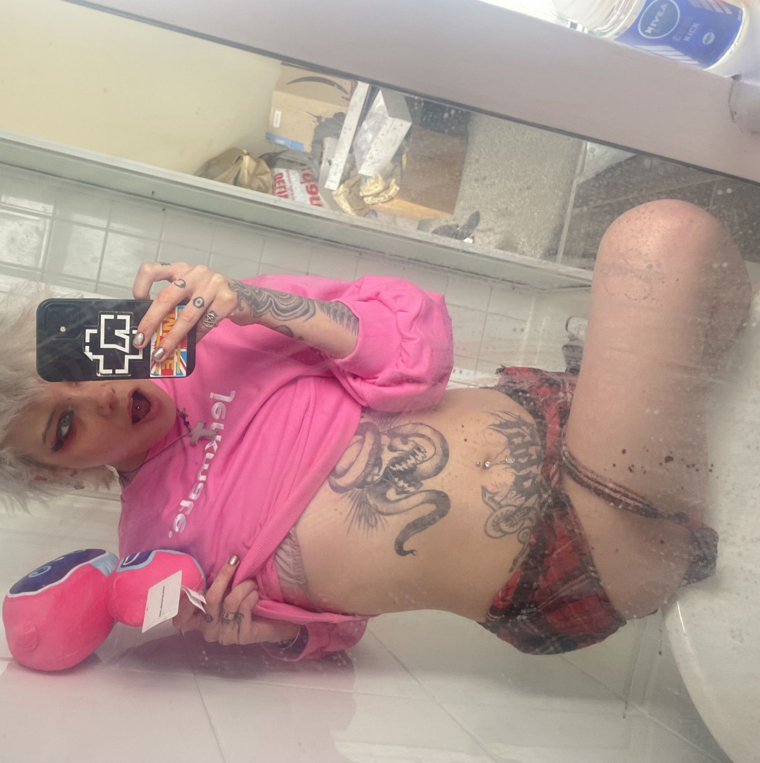worn thong