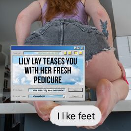 Lily Lay Teases You With Her Fresh Pedicure