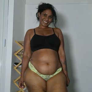 3 Fluorescent thong