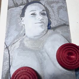 LTD 3D Portrait: Bedroom Selfie 1:25 Signed