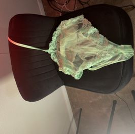 Spicys Worn lingerie