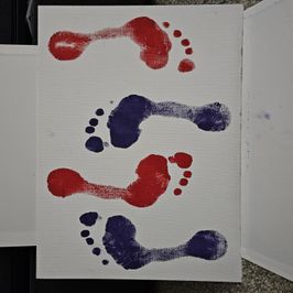 Body Paint Art: Double Foot Prints