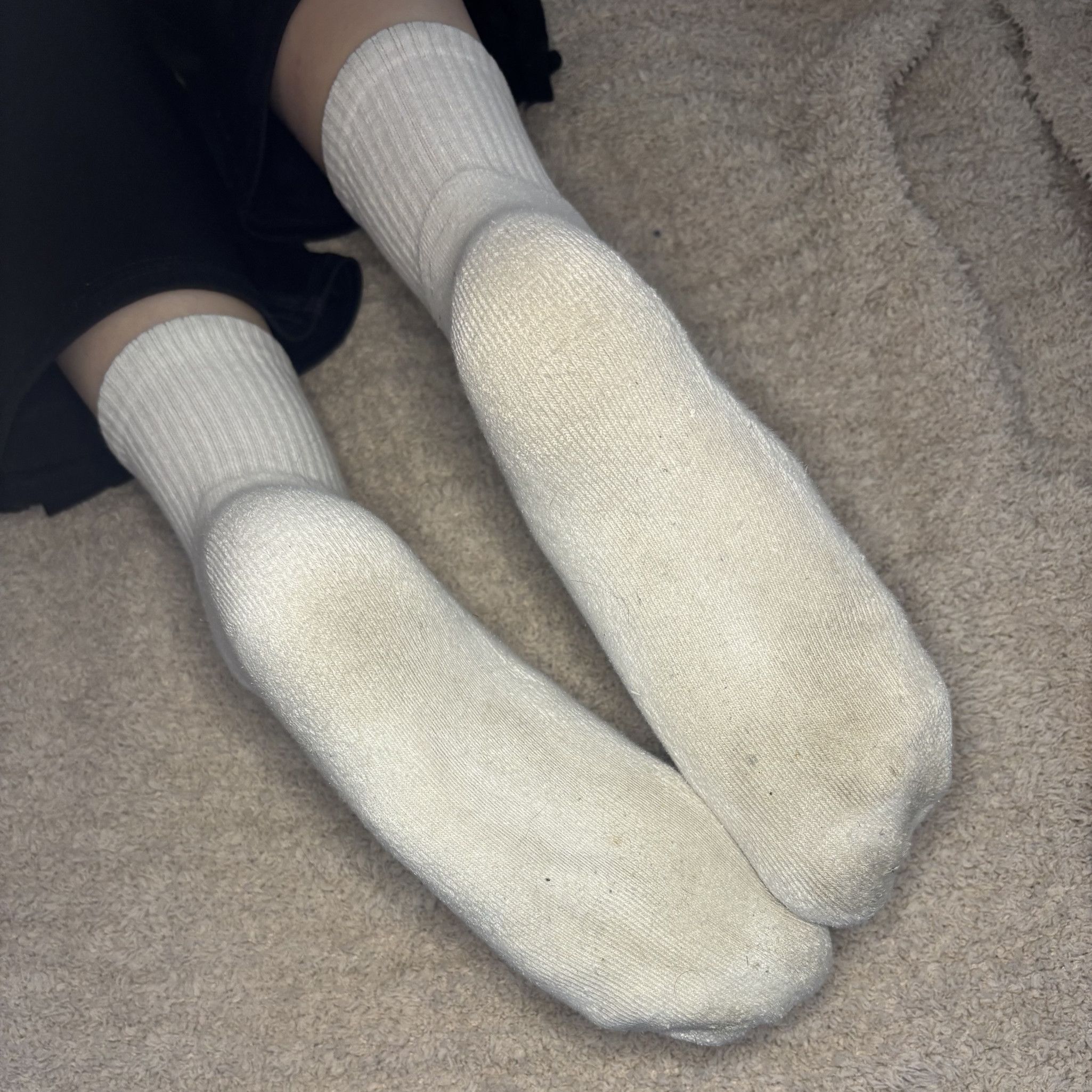 White Aritzia Ankle Socks