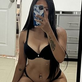 Chica sexy en lencería