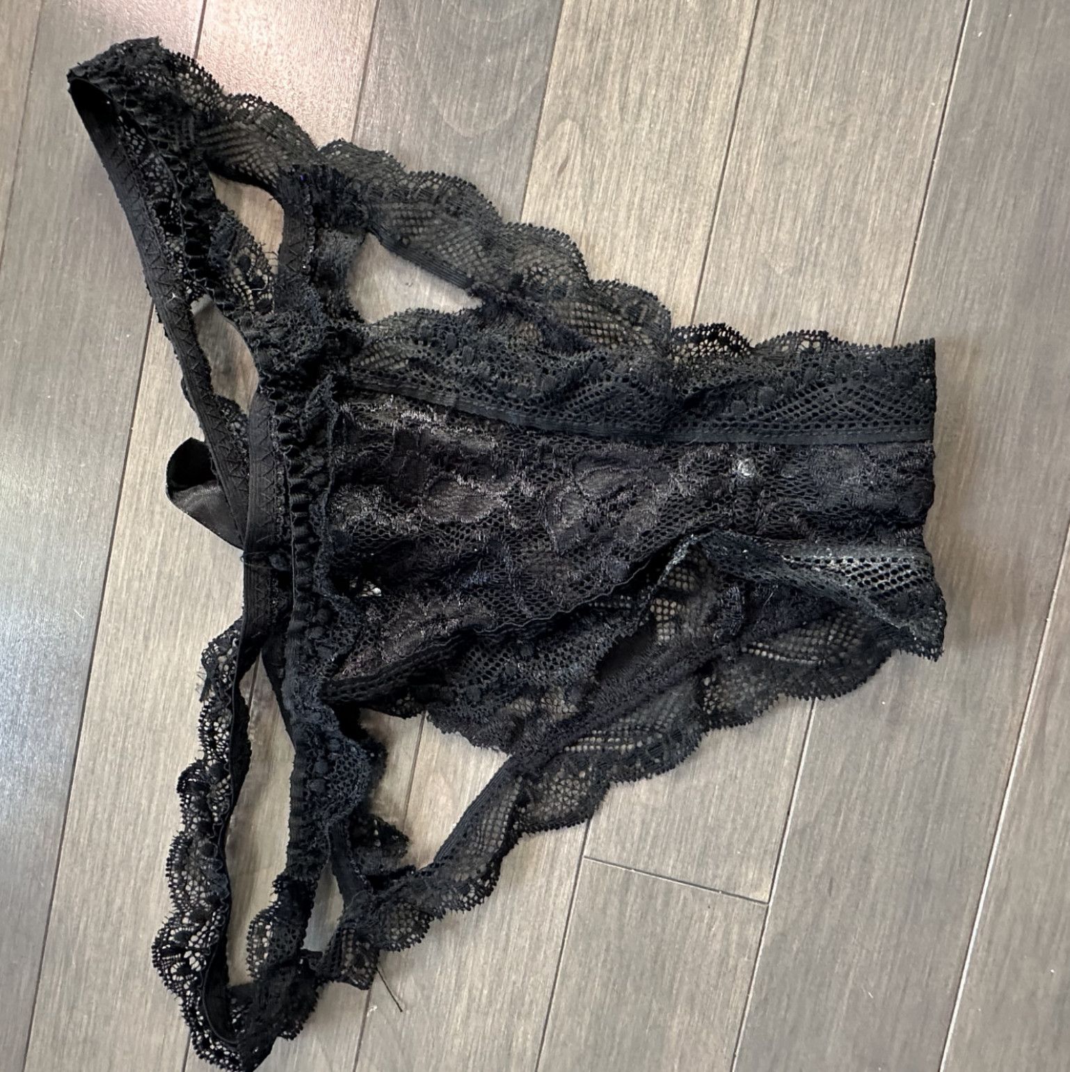 Super Lacey Black Bow Undies