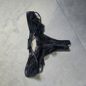 Black laced panties