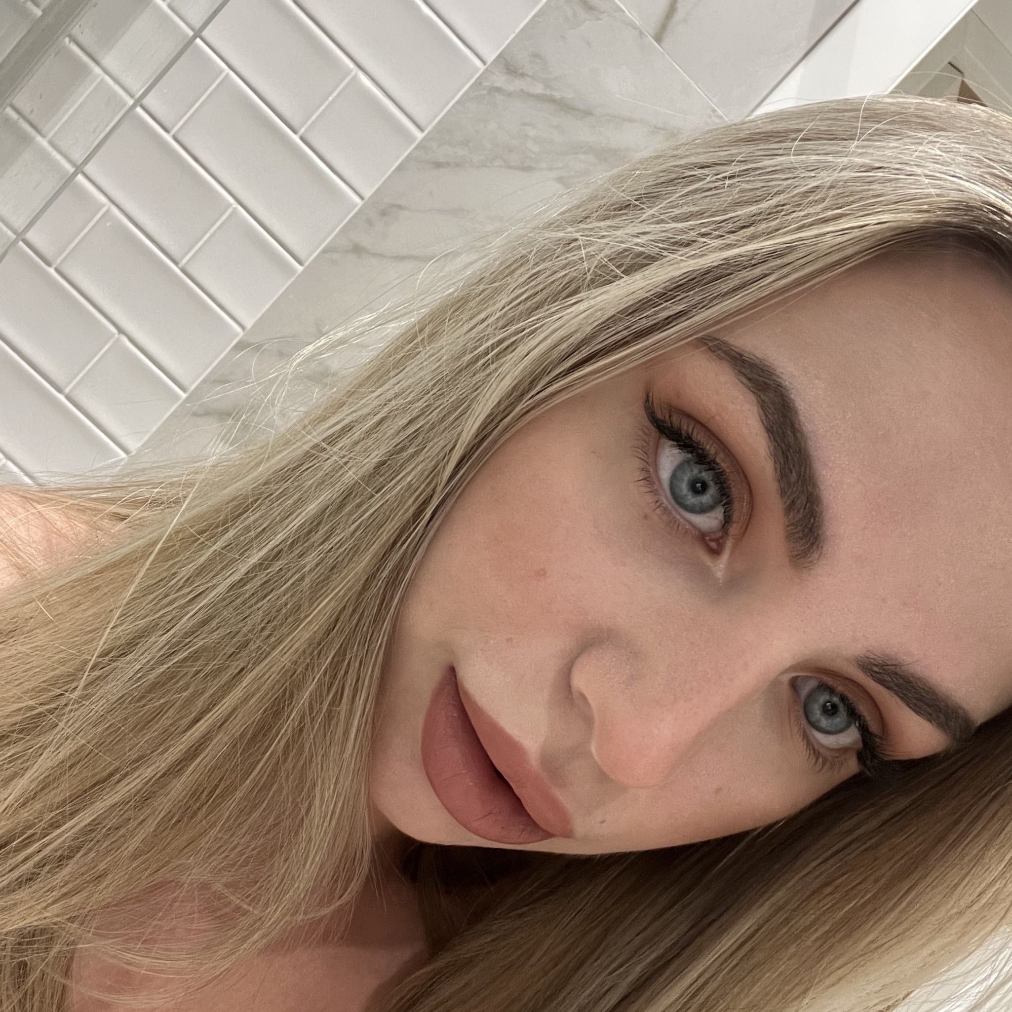Blow a kiss