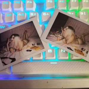 Polaroid