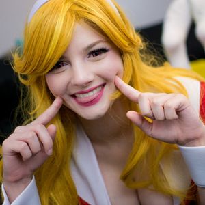 Honey Cosplay Photo Set 2018