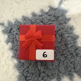 Gift Box 6