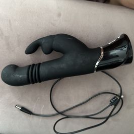 Fifty shades of Grey thrusting dildo