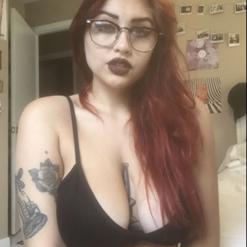 redhead with big tits photoset