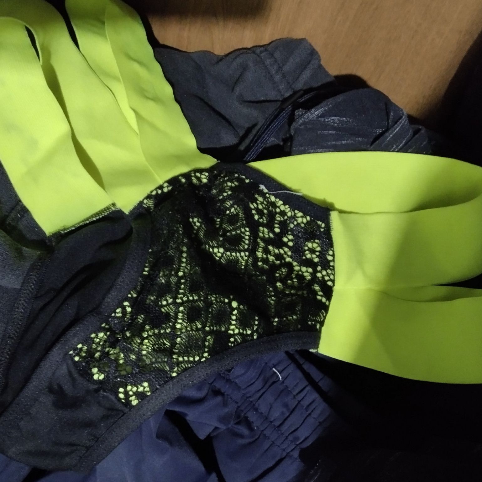 Green Nocturne Vert Whisper: A Statement in Geometric Luxury