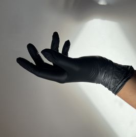 LATEX GLOVES