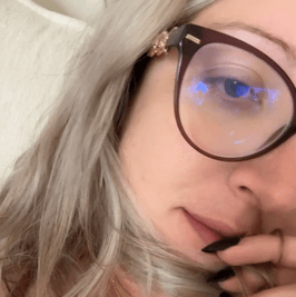 Virtual Girlfriend Experience