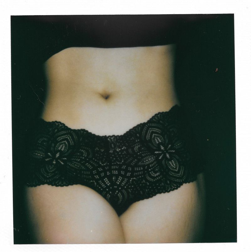 sexy Polaroid navel and tummy photo set