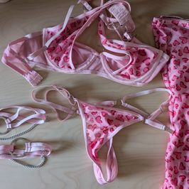 Used pink lingerie set