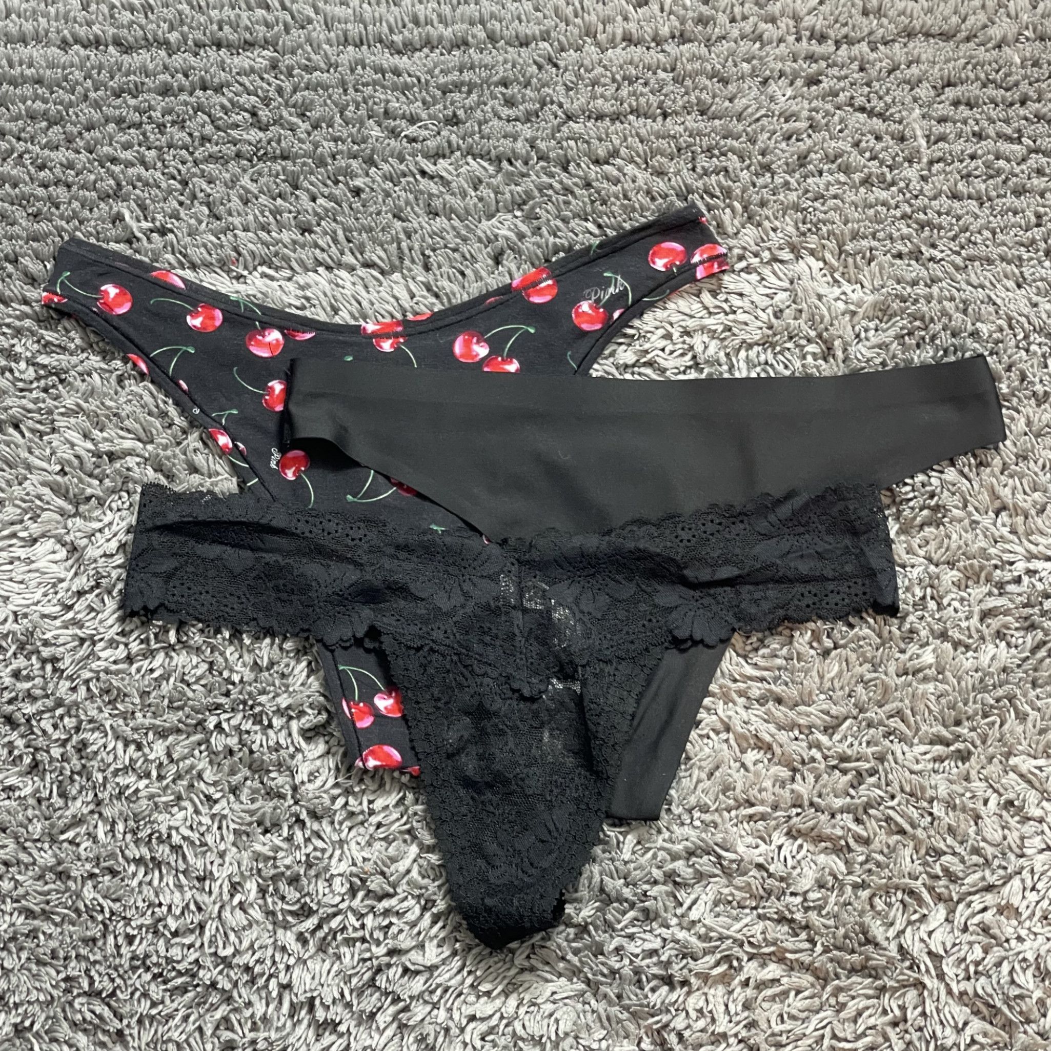 Black Thong Pack