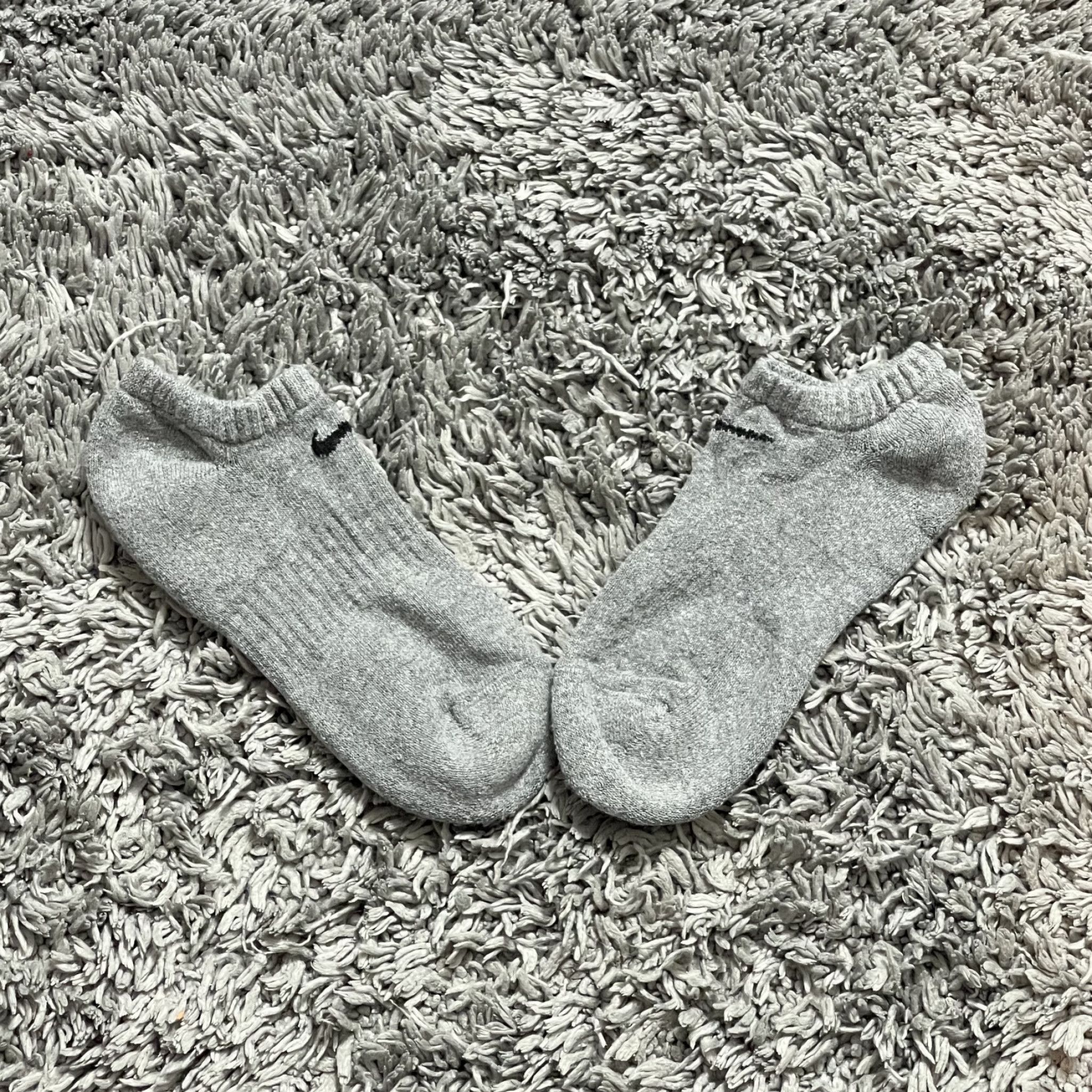 Grey Nike Ankle Socks