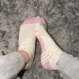 Beige w Multi Pink Ankle Socks
