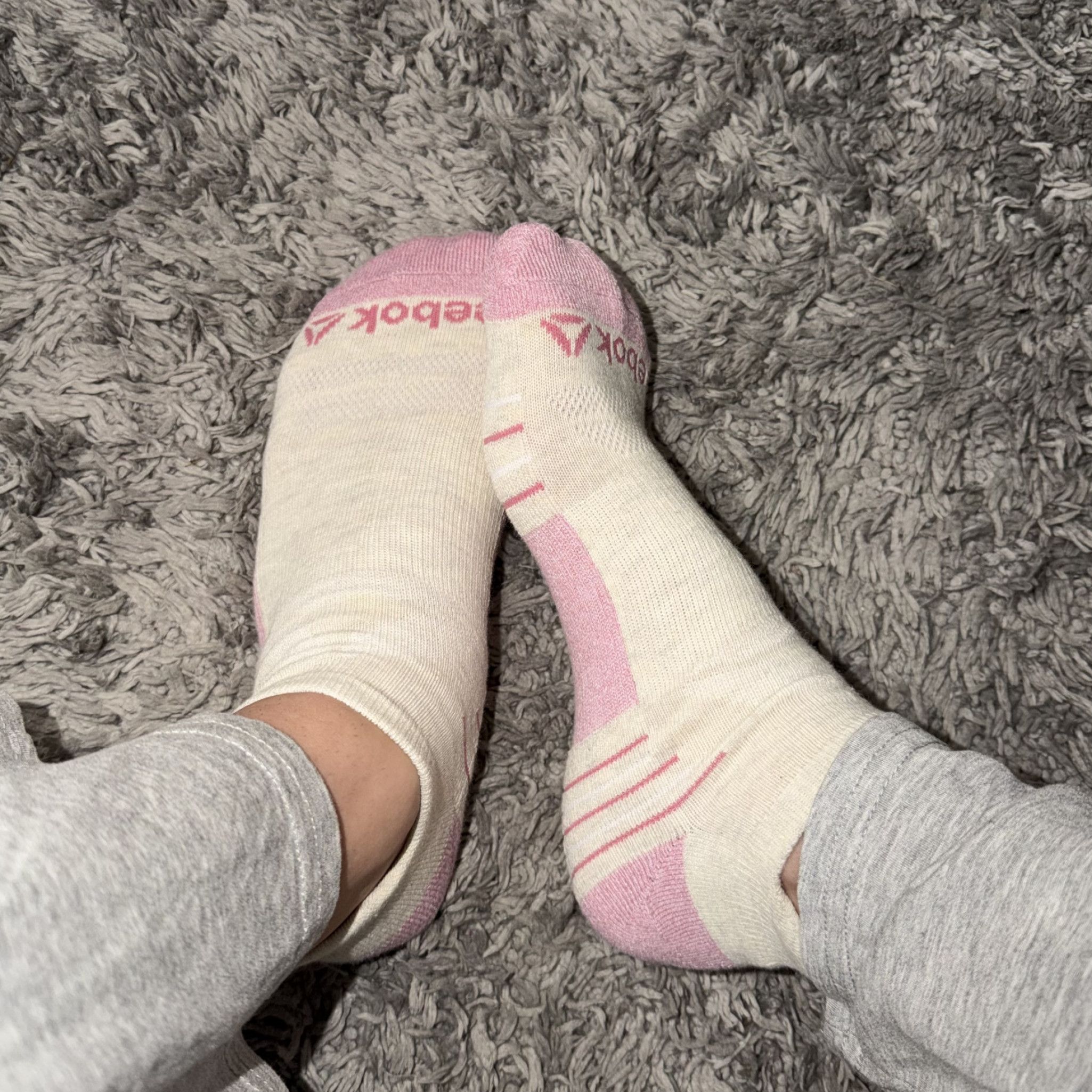 Beige w Multi Pink Ankle Socks
