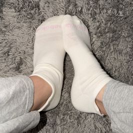 White w Light Pink Ankle Socks