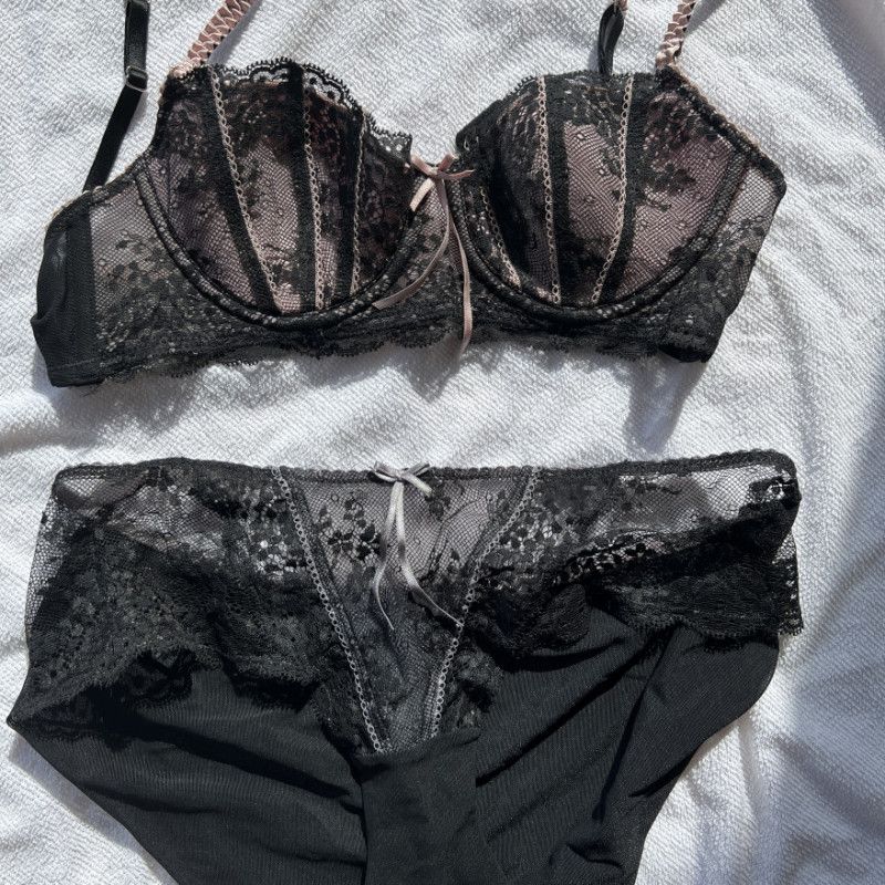 Elle Macphereson Inmates set