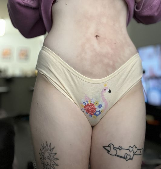 WORN YELLOW GRAPHIC FULL BRIEFS