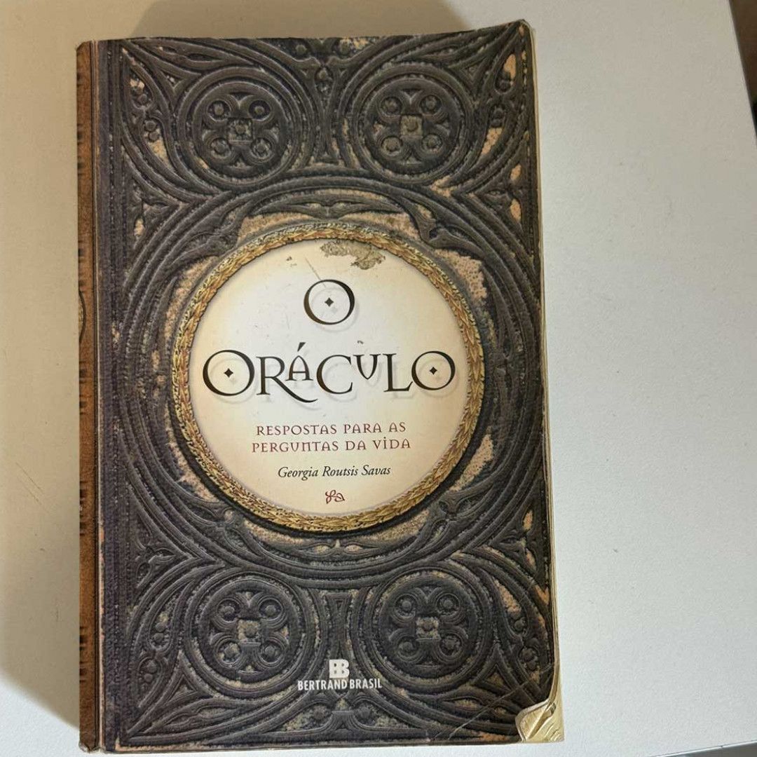 Oraculo Book