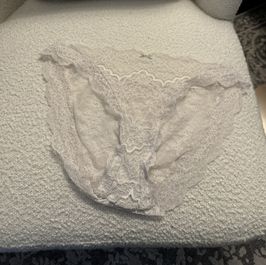 white lace undies with bow