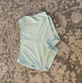 adorable light blue shorts !! 