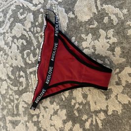 red cheeky undies