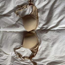 Nude bra
