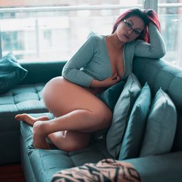 Sexy without showing daring without asking for permission