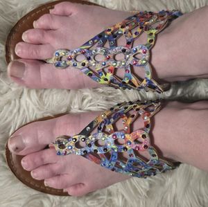 Rainbow Sandals