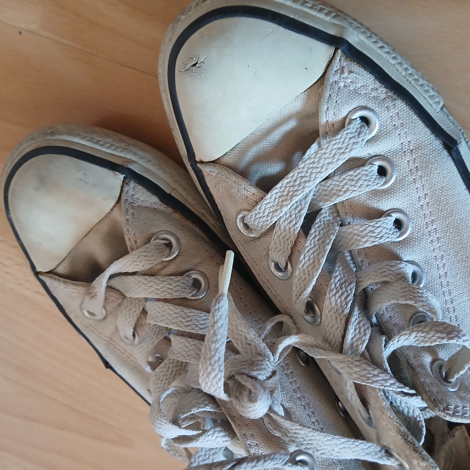 Worn Pink Converse