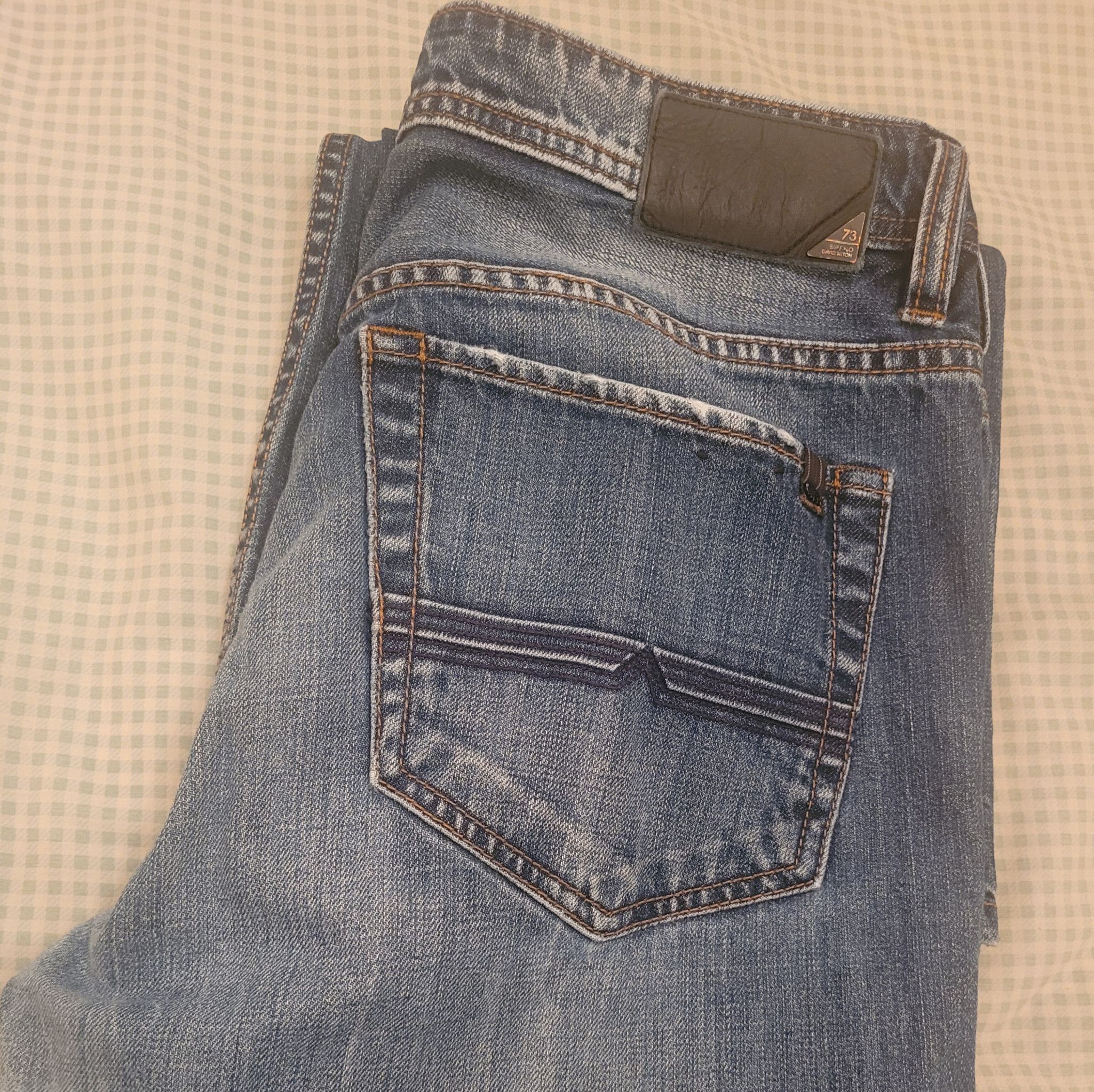 Old jeans 32W 34L