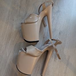 Stripper heels worn poledance heels