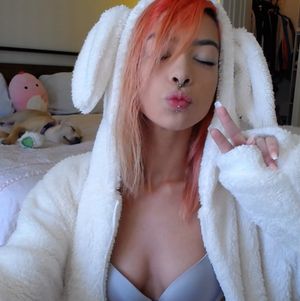 Sponsor a LIVE CUMSHOW