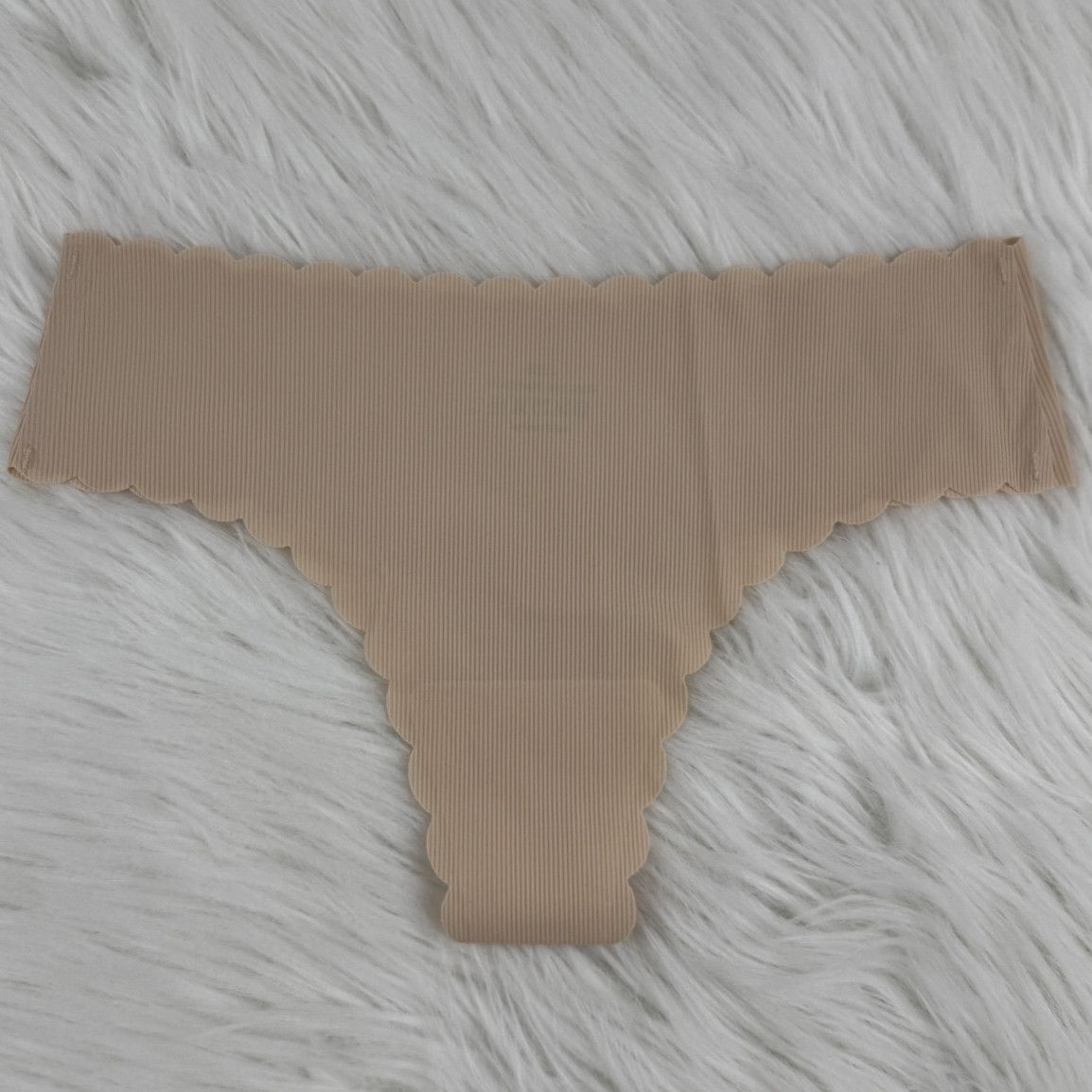 Seamless Grooved Creme Panties