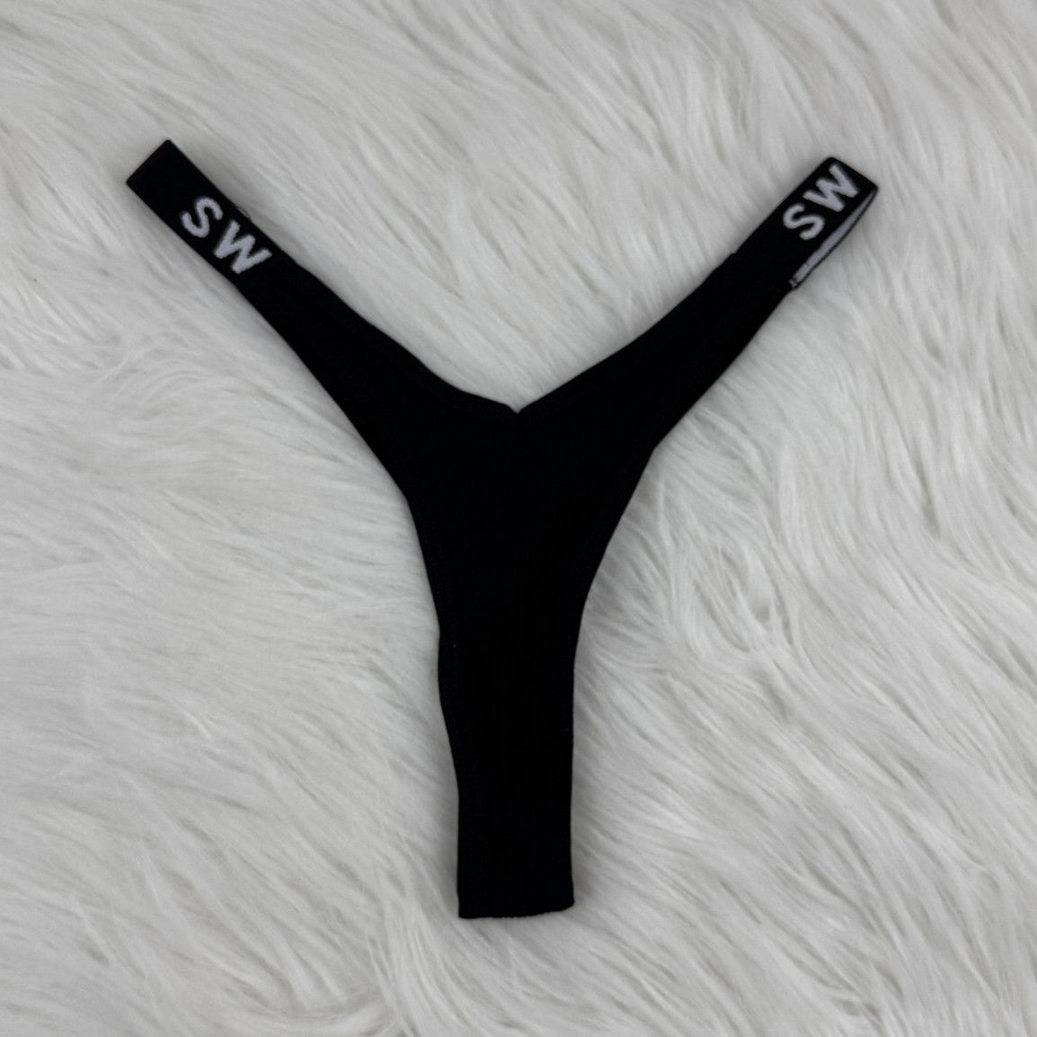 Sweet Gym Black Thongs