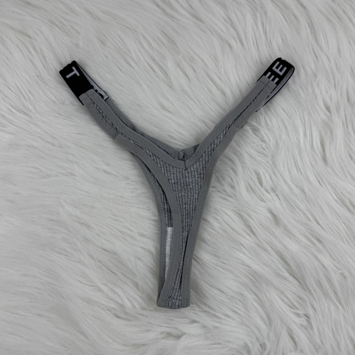 Sweet Gym Grey Thongs