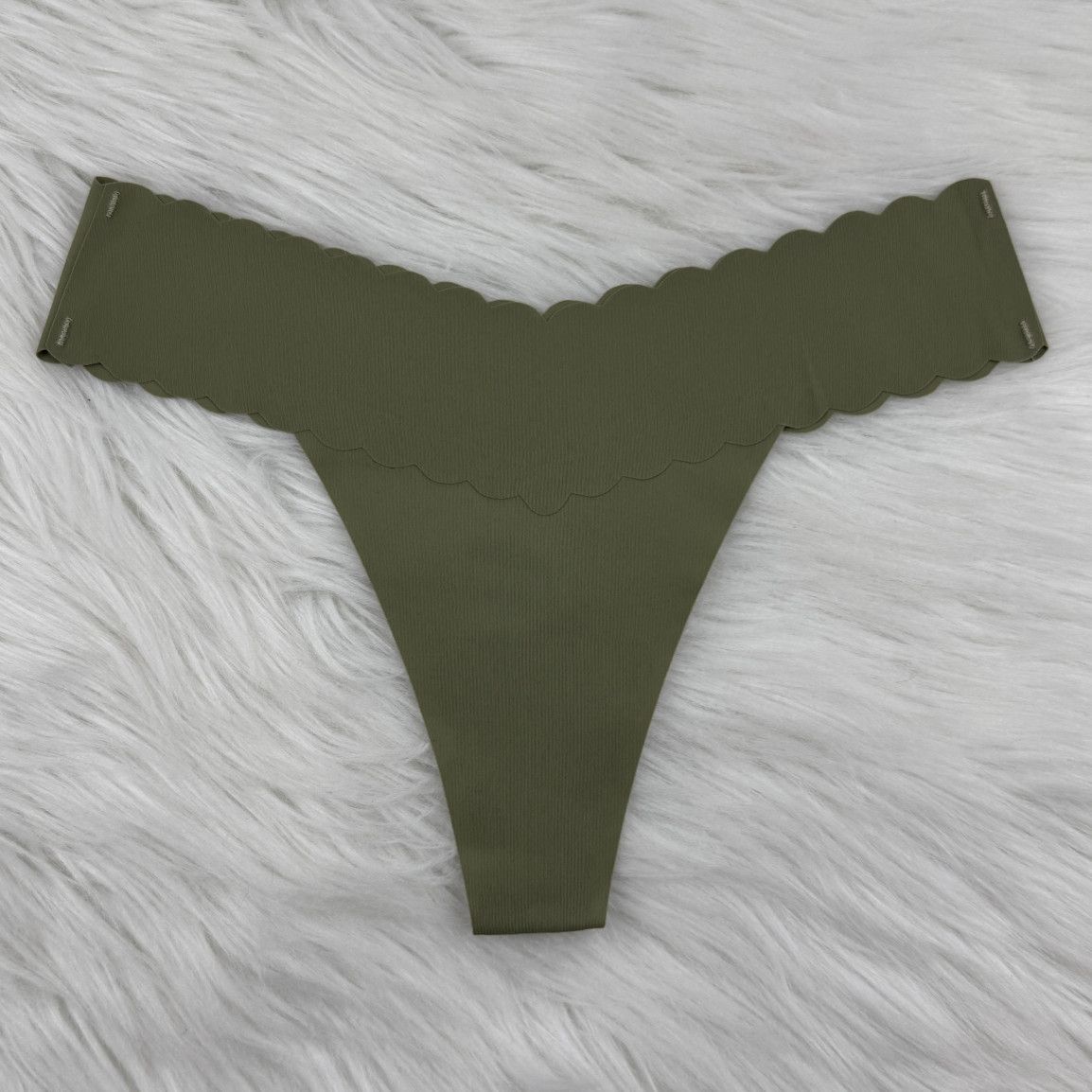 Scalopped Green Thongs