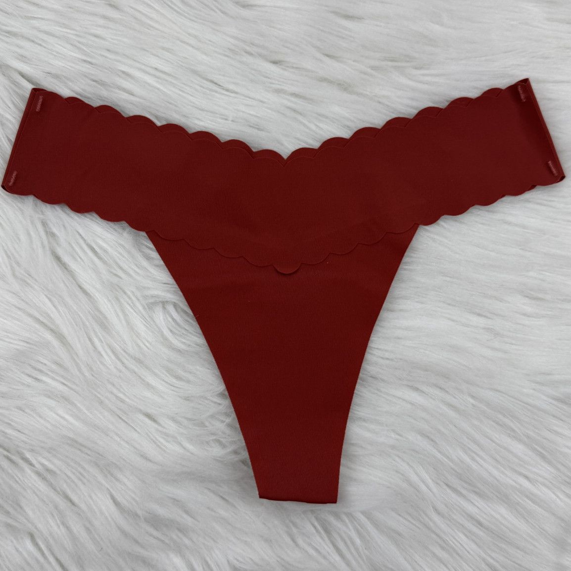 Scalopped Red Thongs