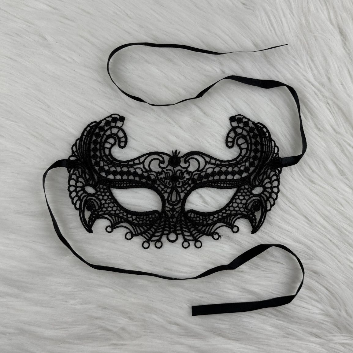 Lacy Mask 3
