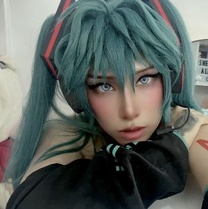 Ahegao Miku Set