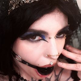 KINKY MAIDEN PHOTO SET