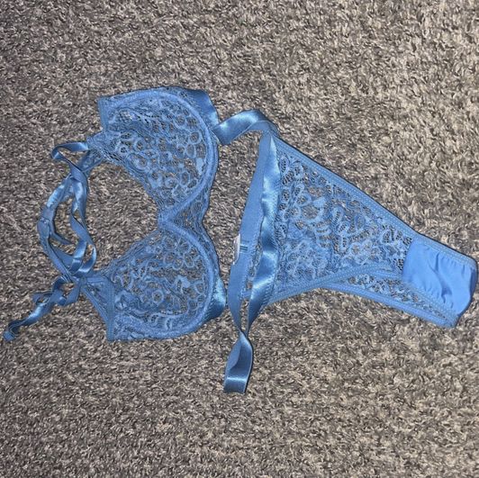 Blue bra set