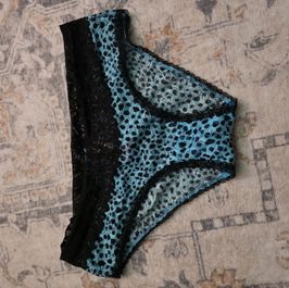 Blue pokadot and black panties lace