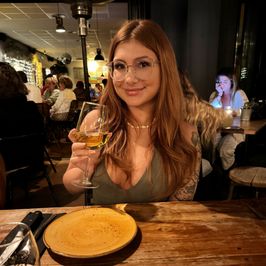 Pay for my dinner x